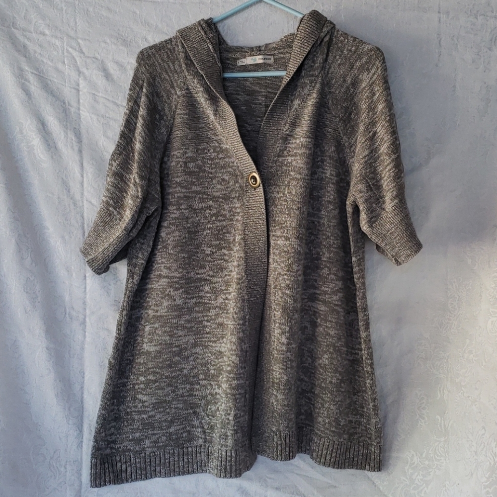 Maurices sweater